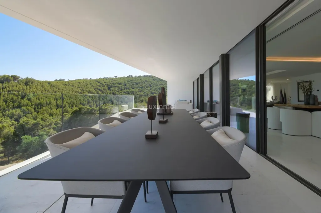 Terrass - Modern Villa with Sea Views in Ibiza