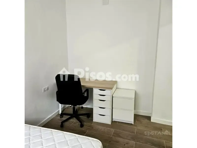 Bedrooms - Furnished Flat with Terrace in Moncada