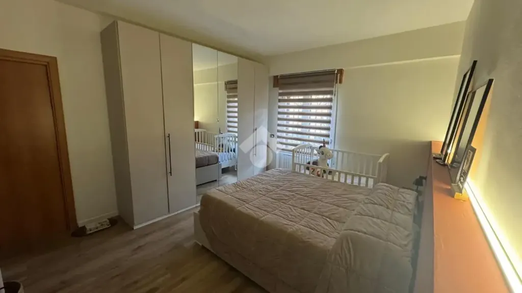 Chambres - Rear-Facing Apartment with Terrace in Avezzano