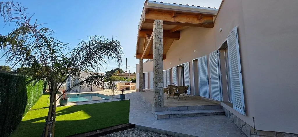 Bassein - Modern Villa with Pool in L'Ametlla de Mar