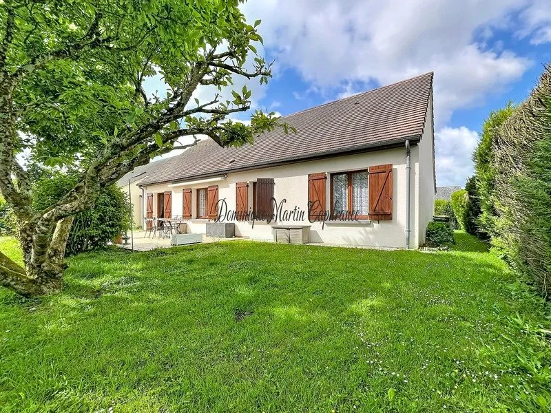 Aed - Detached House with Garden in TREHET