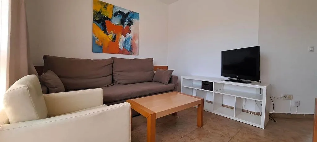 Soggiorno - 1-Bed Apartment with Pool on Avenida Del Decano