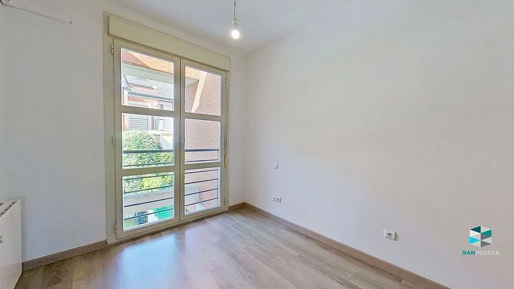 Toad - Terraced House with Pool in Miramadrid