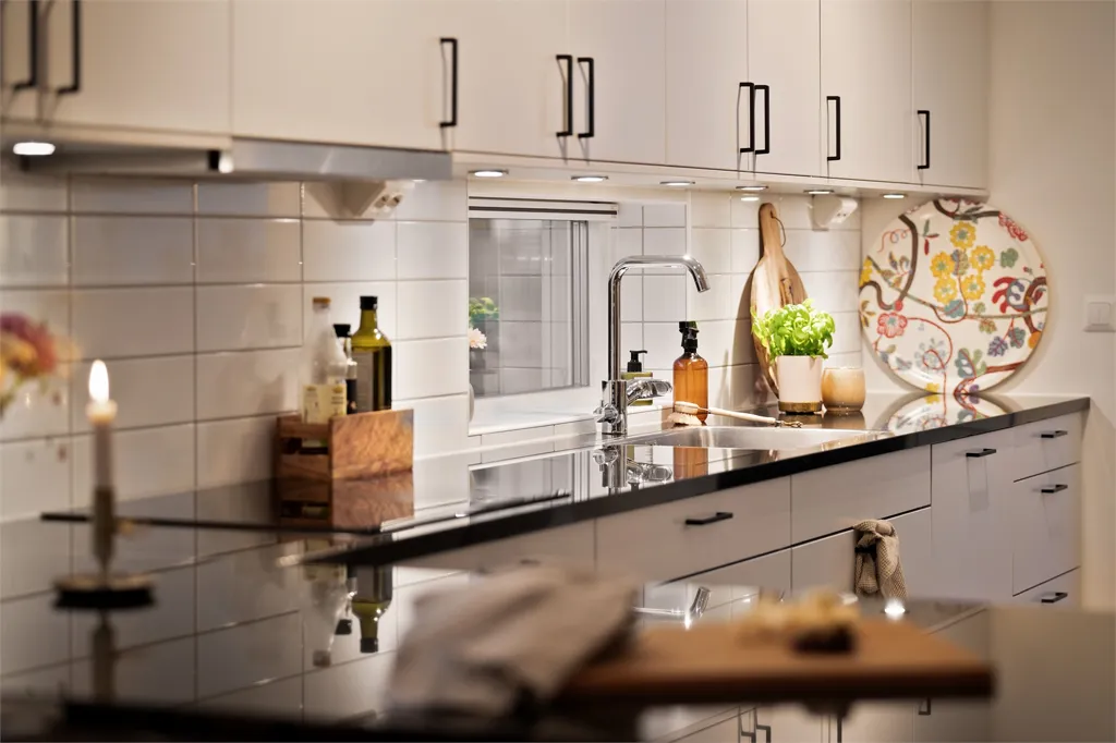 Kitchen - Modern Villa with Garden in Sunny Location