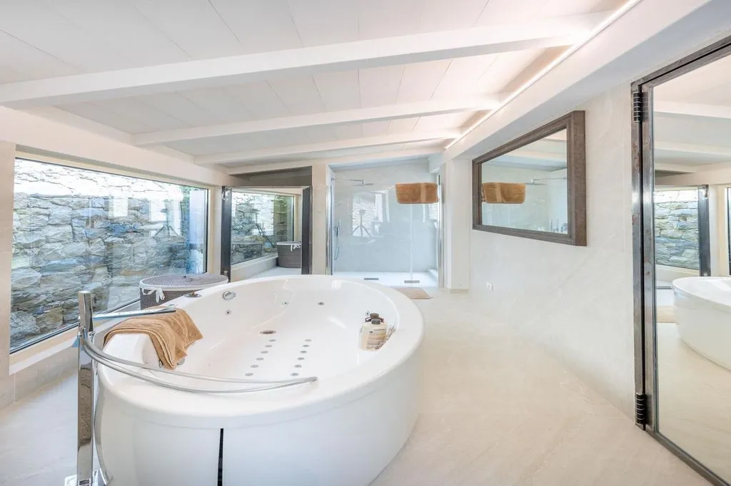 Vannitoad - Luxury Villa with Sea View in Bordighera