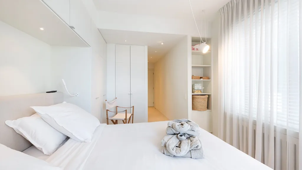 Chambres - Appartement Rénové avec Vues Panoramiques à Zoute