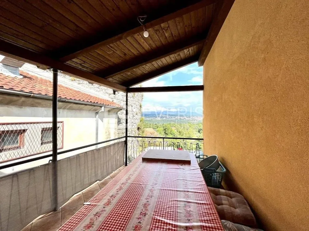Terrasse - Apartment with Terrace in Kastav Centre