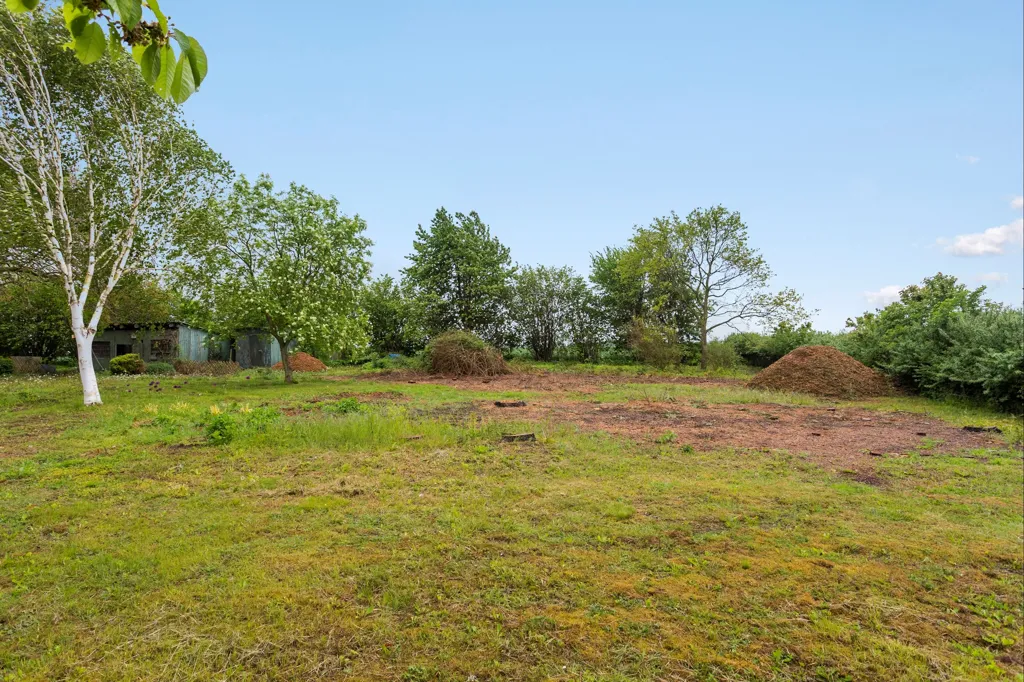 Giardino - Land Villa with Two Units in Ejlby Lunde