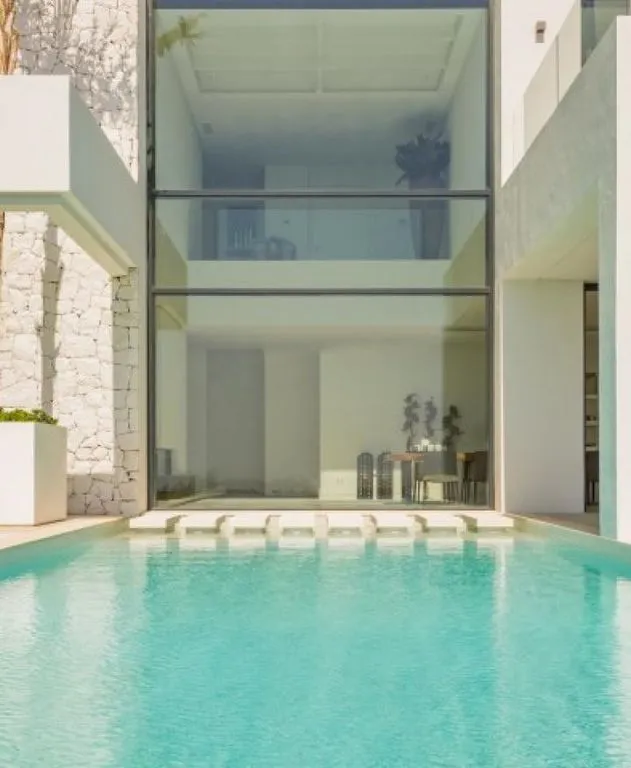 Piscine - Luxury Villa with Sea View in Benahavís