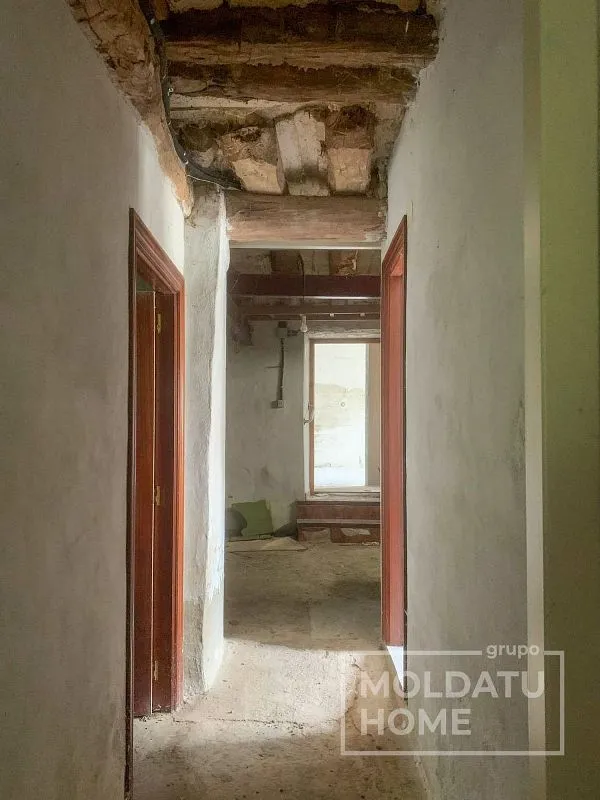 Entrée - Chalet with Potential in Desojo, Navarra