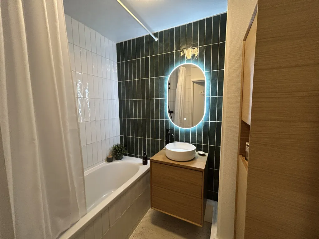 Salles de bain - Appartement 2 Chambres avec Balcon à Rennes