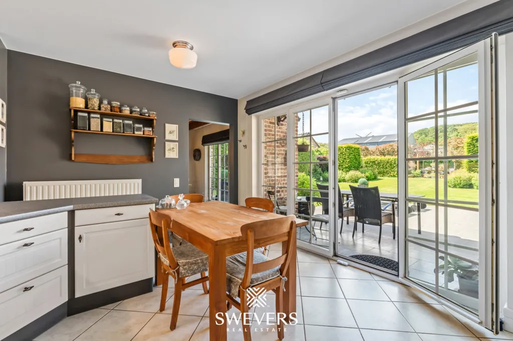 Cuisine - Villa avec Jardin de 450 m² à Halen