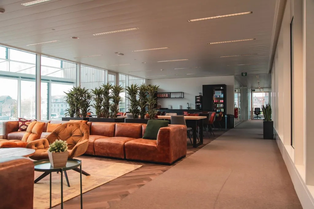 Elutuba - Office with Full Service in Gent
