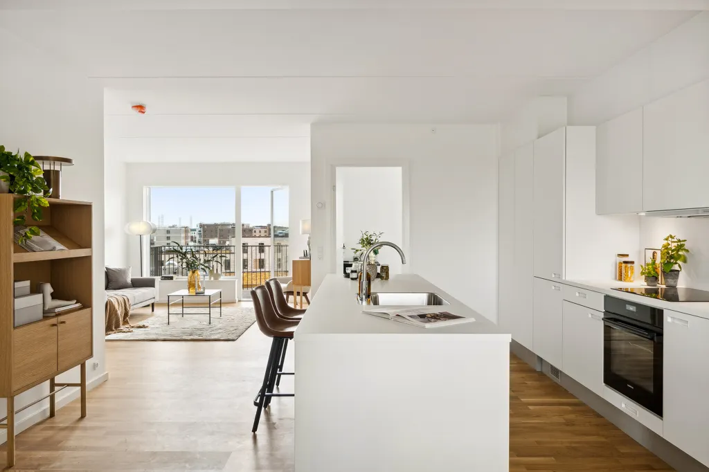 Köök - 4-Bedroom Flat with Balcony in Hedehusene