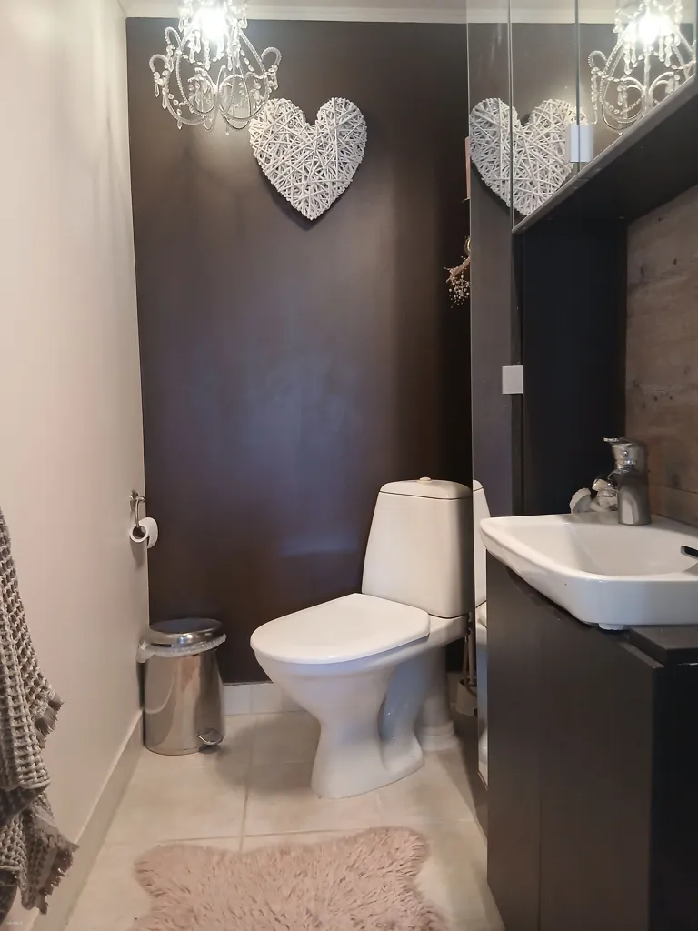 Bagni - Spacious Detached House with Garden in Tuimala