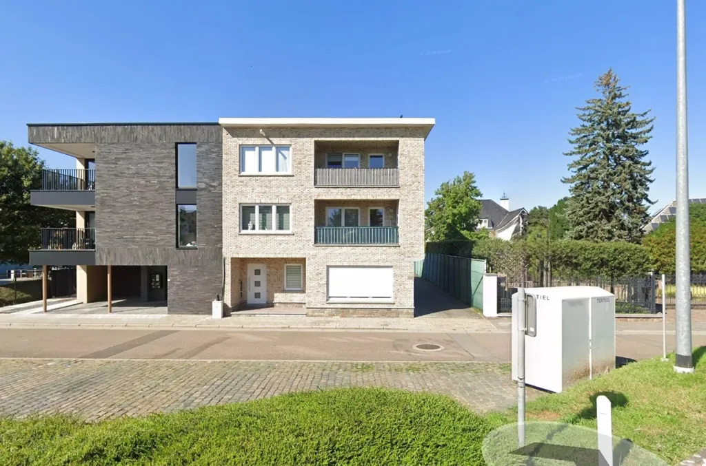 Välivaade - Two-Bedroom Flat with Cellar in Central Location