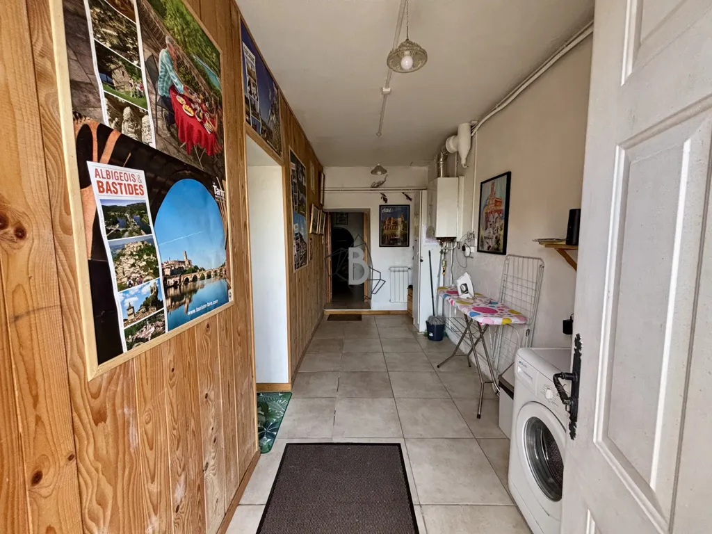 Entrée - Ensemble Immobilier avec Deux Logements à Carmaux