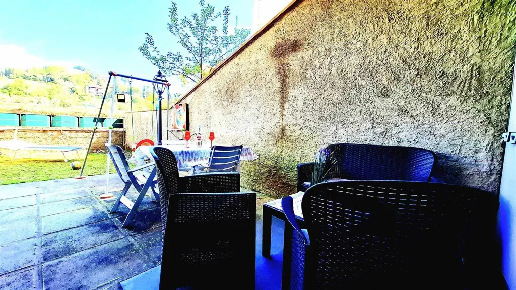 Terrass - Rustic Apartment with Private Garden in Lastra a Signa