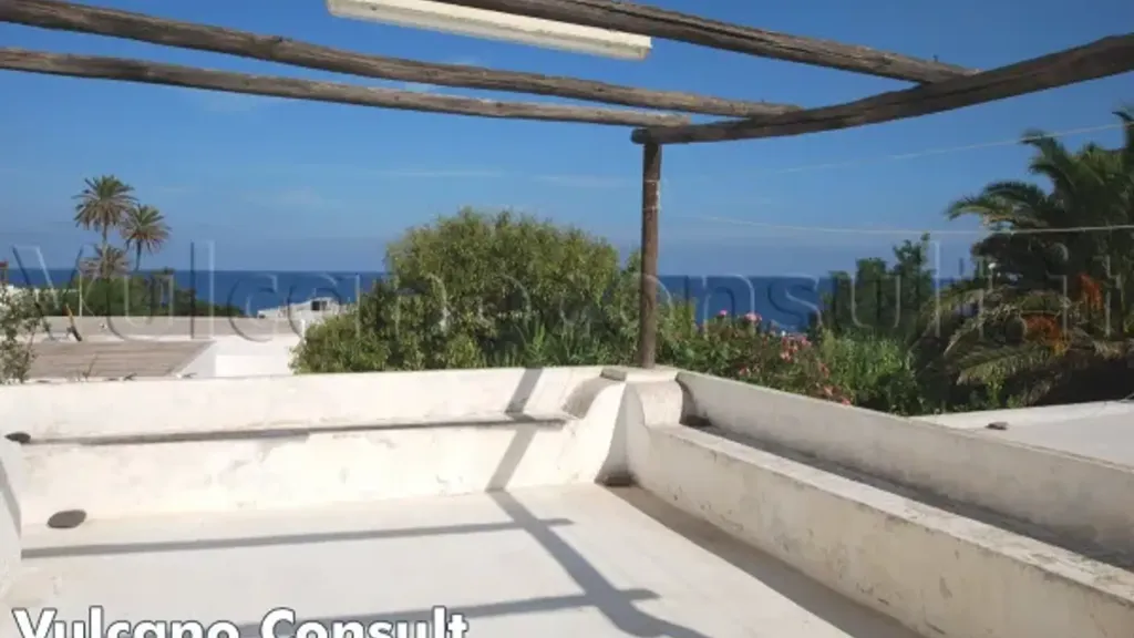 Terrasse - Traditional Eolian Villa with Sea View in Stromboli
