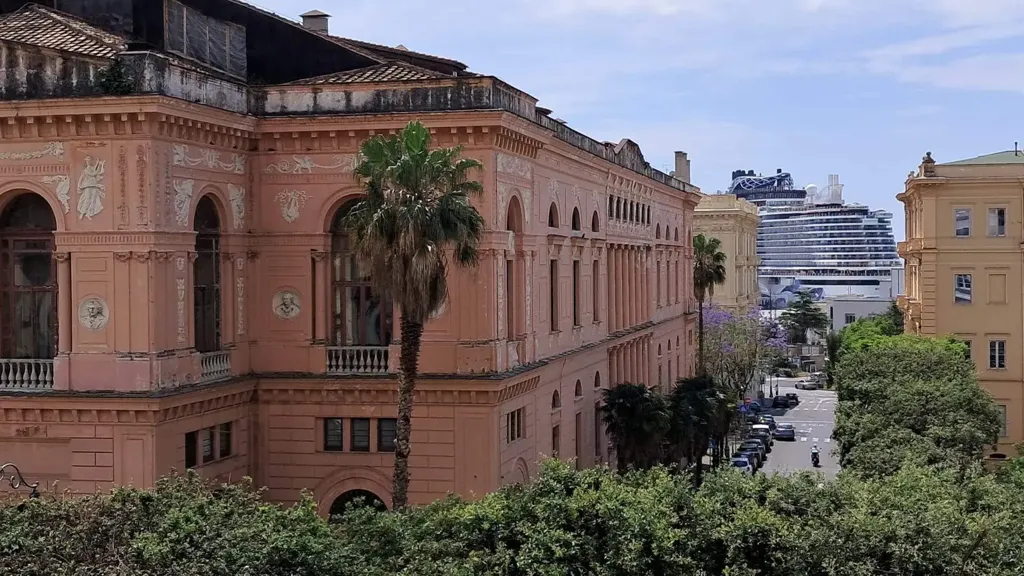 Esterno - Appartamento con vista panoramica a Salerno