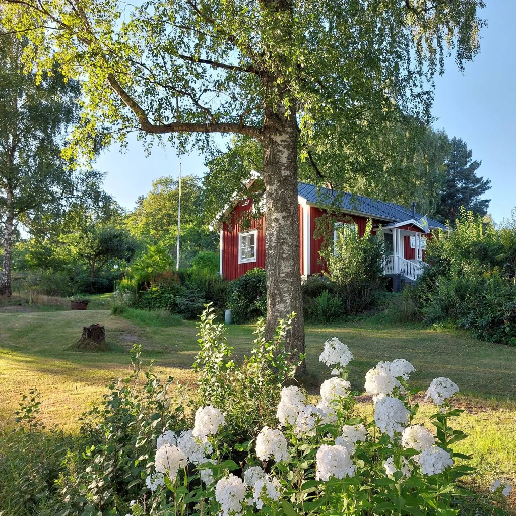 Giardino - Charming Cottage with Garden near Nyköping