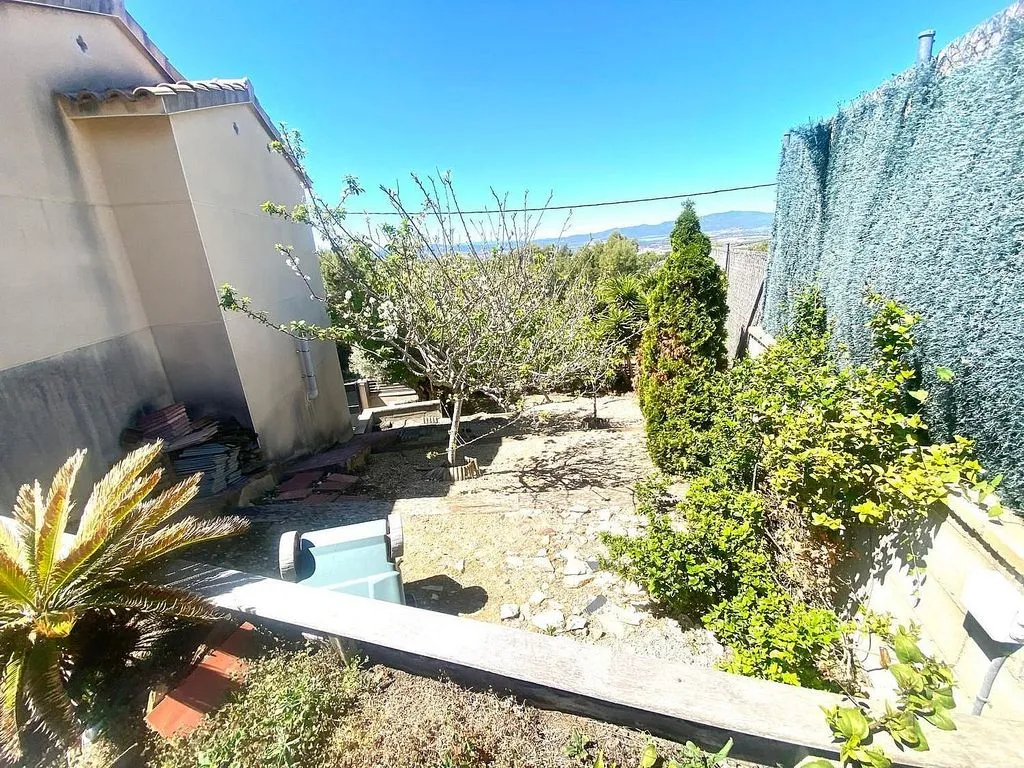 Jardin - Independent House with Pool in Valldemar