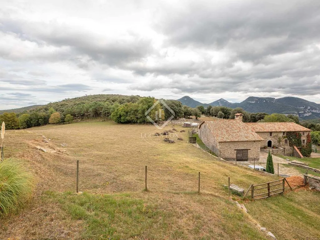 Giardino - Country House with Pool in Alta Garrotxa