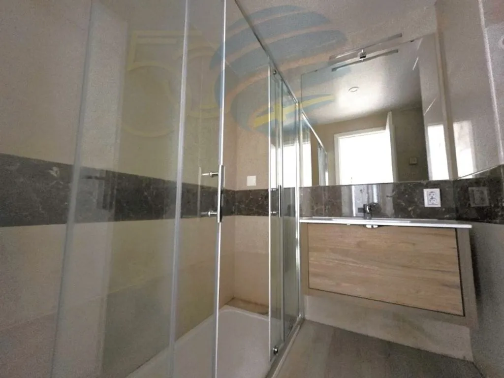Vannitoad - Luxury Flat with Pool in Estoril, Cascais