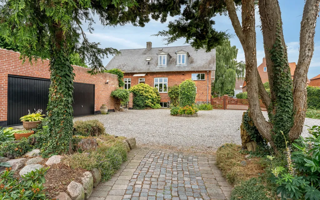 Extérieur - Rustic Redbrick Villa with Garden in Nakskov