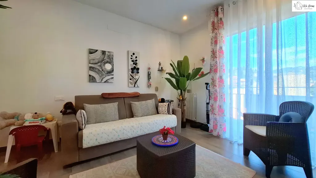 Séjour - Modernised Studio with Terrace in La Spezia