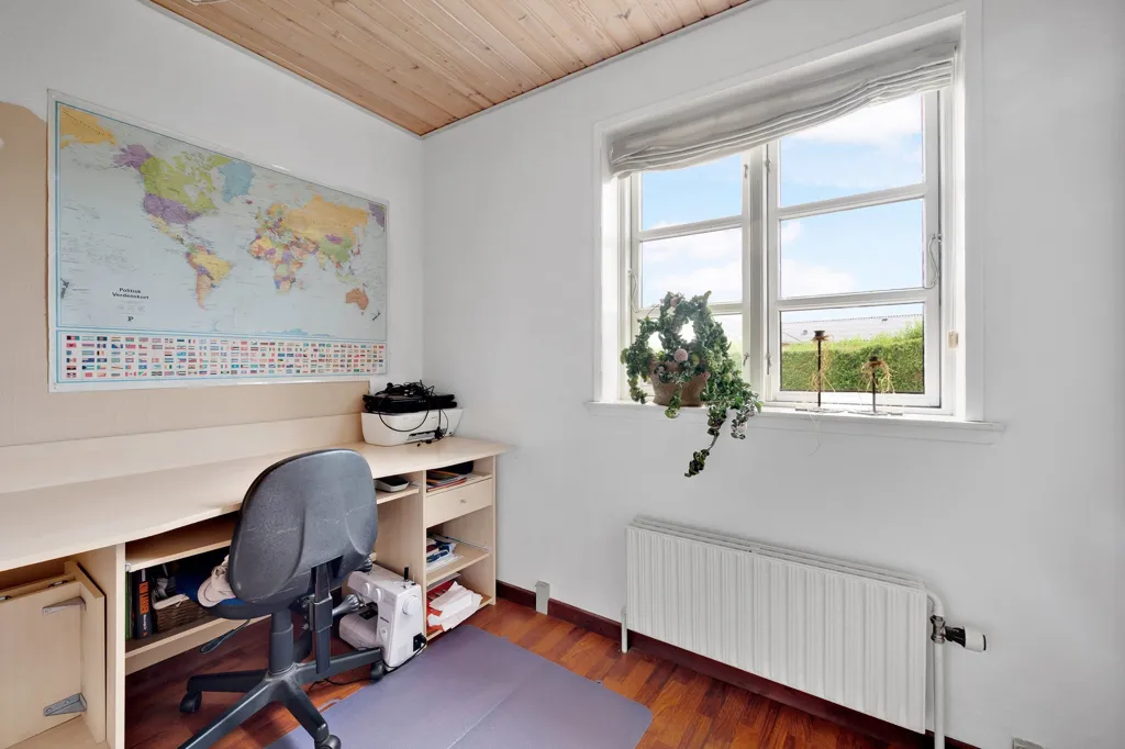 6-toaline maja asukohas Frederikshavn