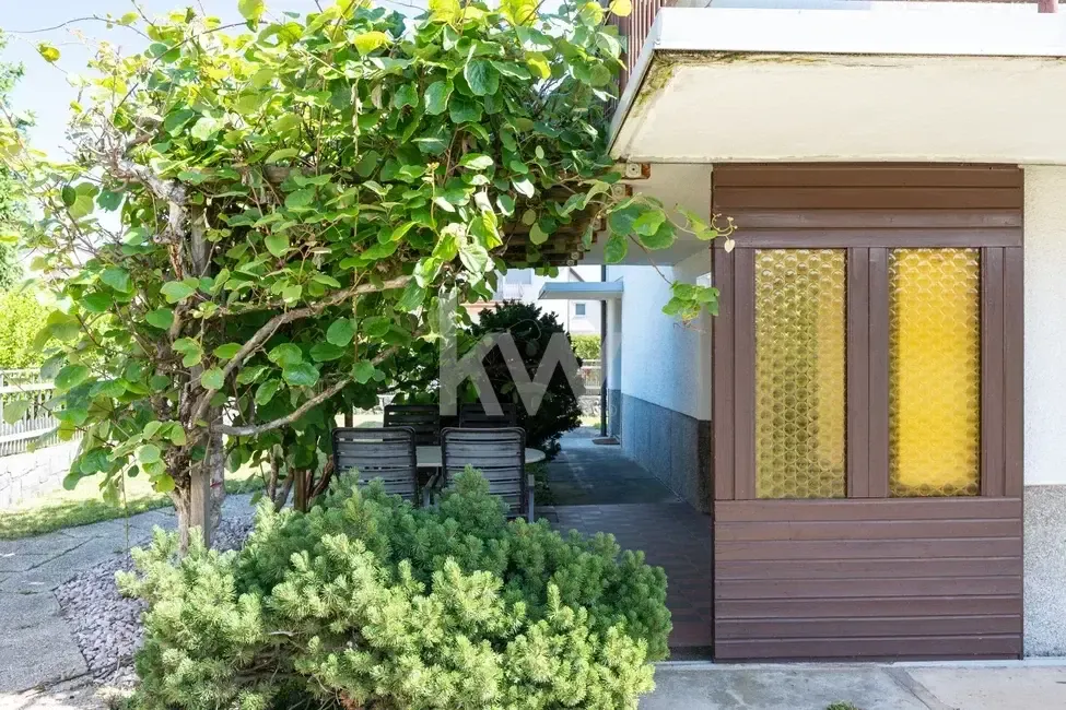 Esterno - Spacious Family House with Workshop in Maribor