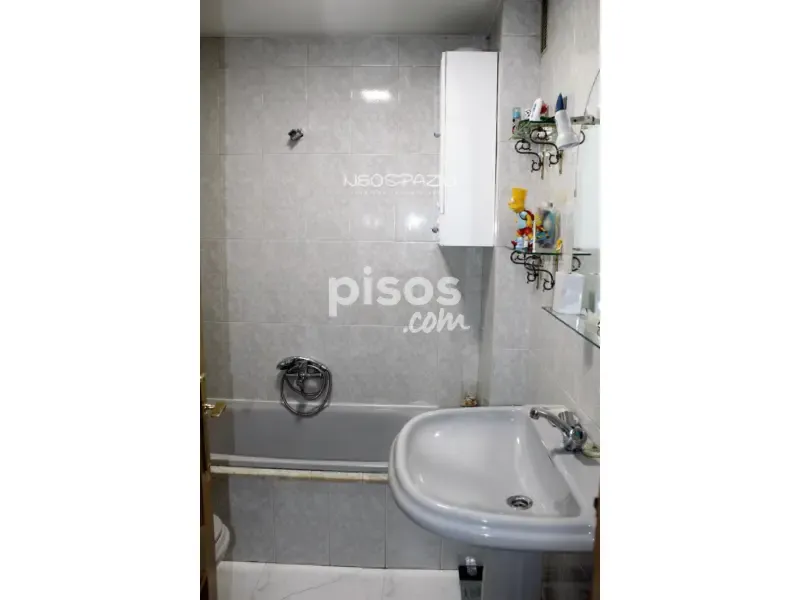 Vannitoad - Bright Apartment with Terrace in Lugo