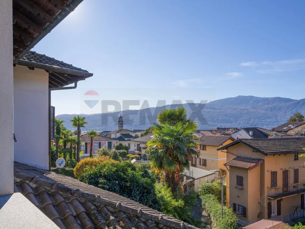 Terrasse - Modern Penthouse with Lake View in Verbania