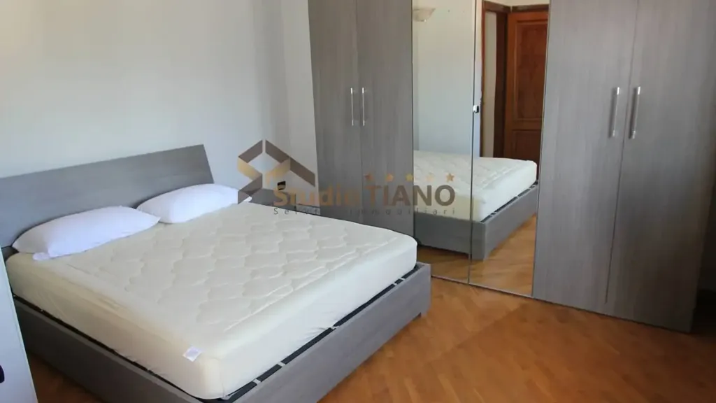 Magamistoad - Bifamiliare Villa with Garden in Rende