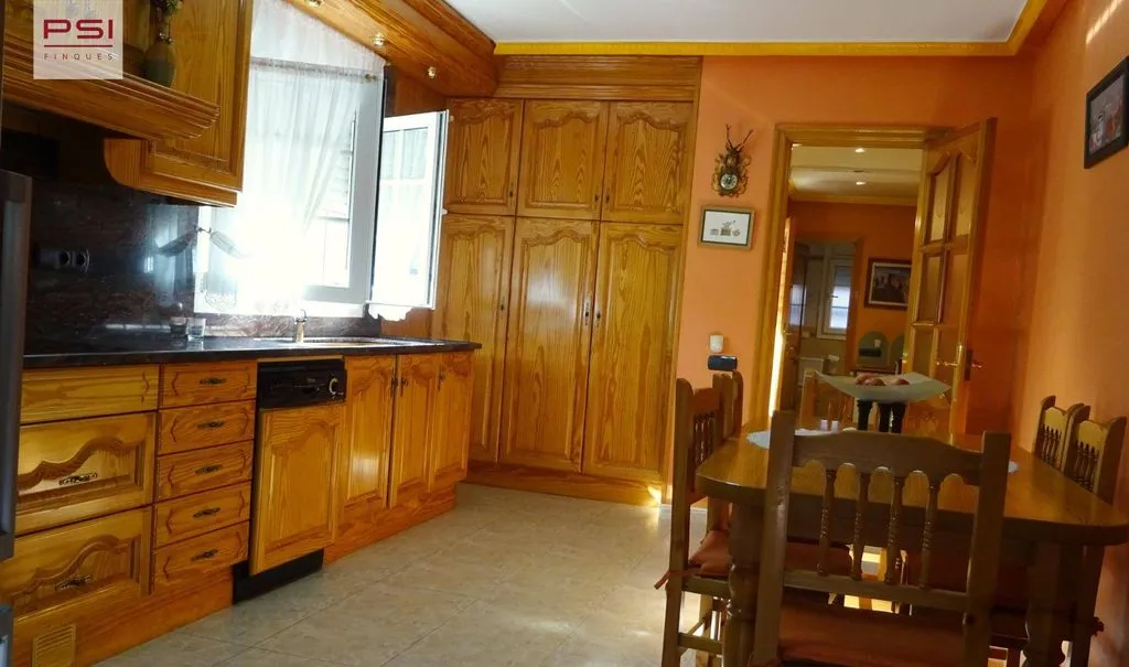 Salle à manger - Luxury House with Garden in Cardedeu