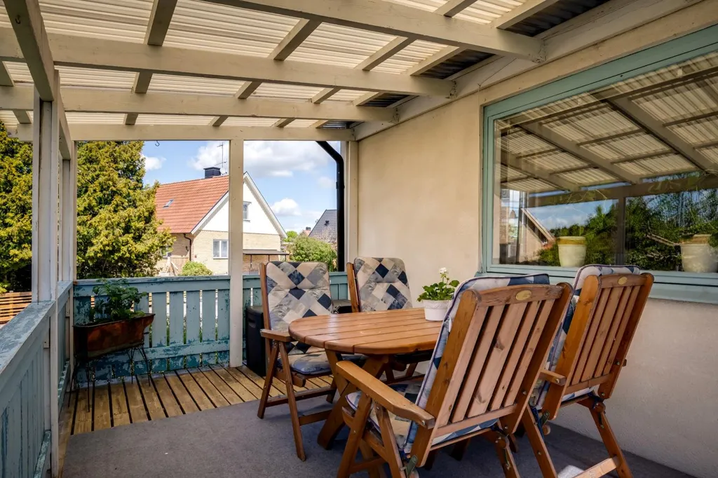 Terrass - Detached House with Geothermal Heating in Eldstad