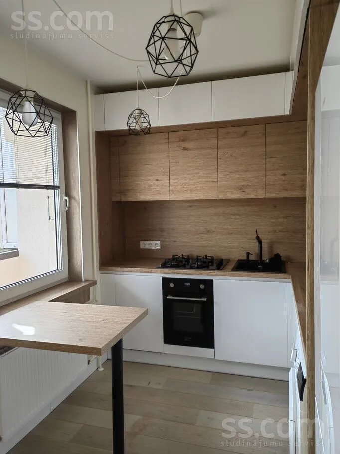 Köök - Modern Apartment with Balcony in Zolitūde, Riga