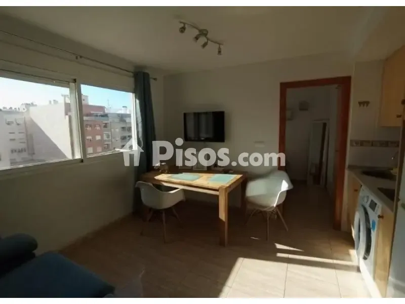 Söögituba - Apartment with Pool in Centre