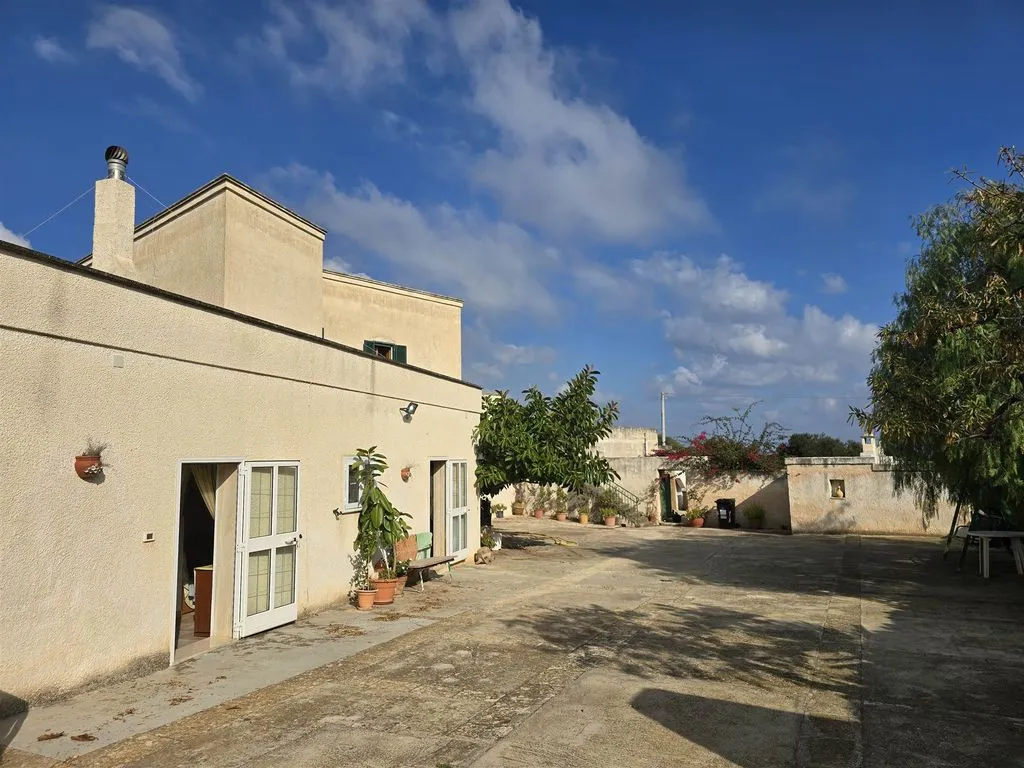 Aed - Apulian Masseria with Sea View in Monopoli