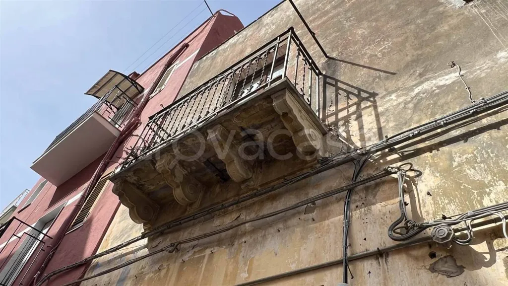 facade