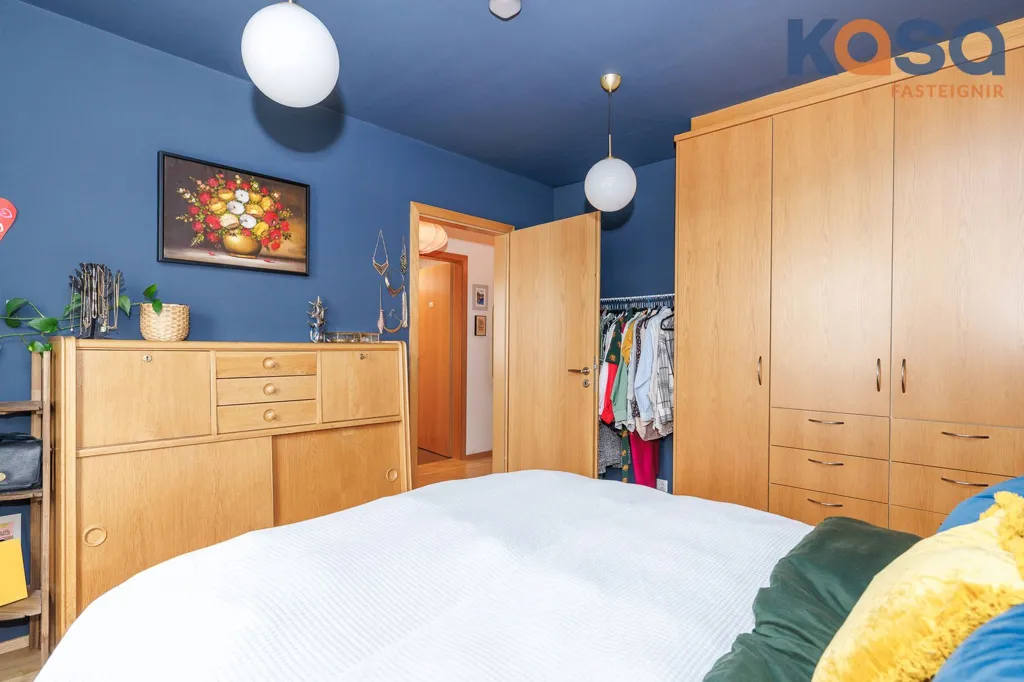 Chambres - 3-Bed Apartment with Balcony in Naustahverfi