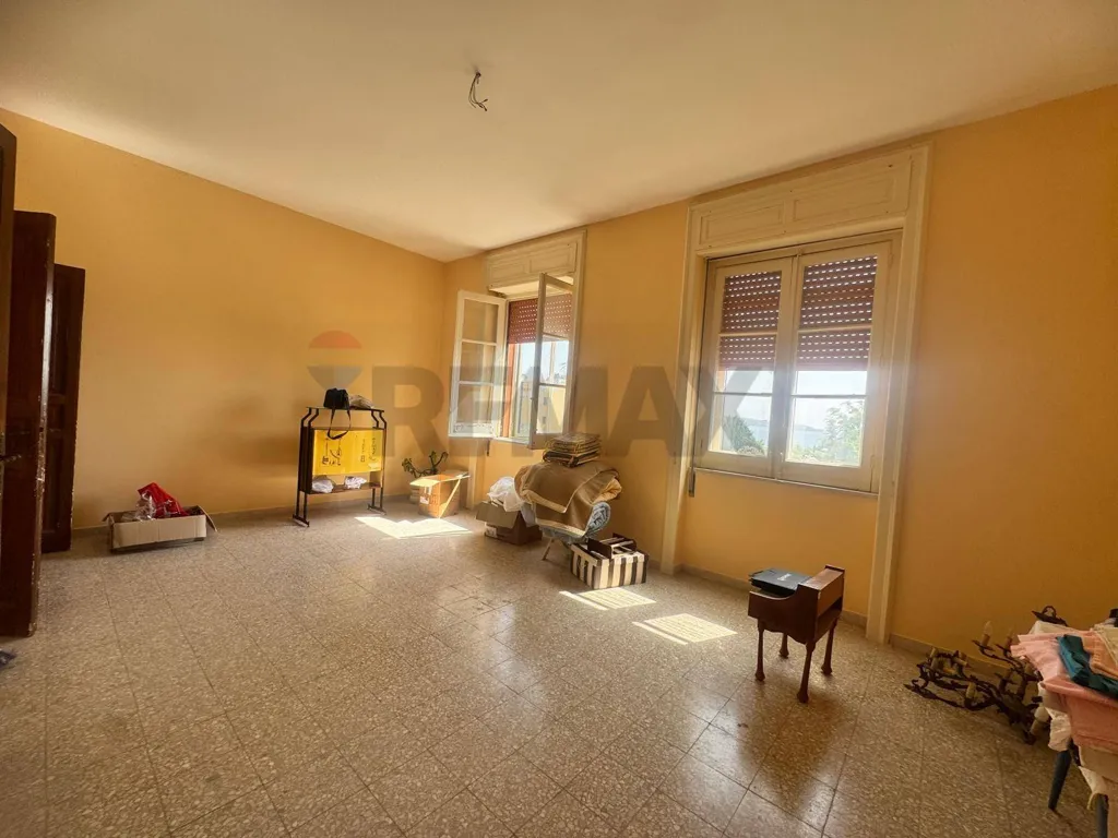 Elutuba - Spacious Apartment with Terrace in Augusta