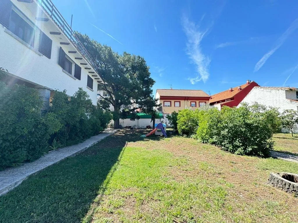 Aed - Luxury Villa with Large Parcel in Collado Villalba