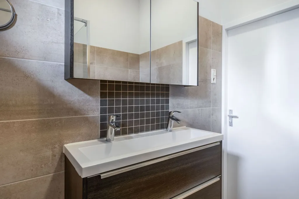 Salles de bain - Maisonnette with Balcony near Huizen Harbour