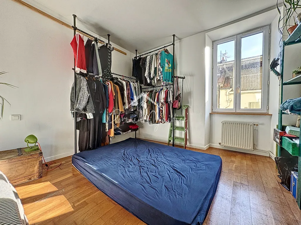 Magamistoad - Six-Unit Investment Property in Millau Centre
