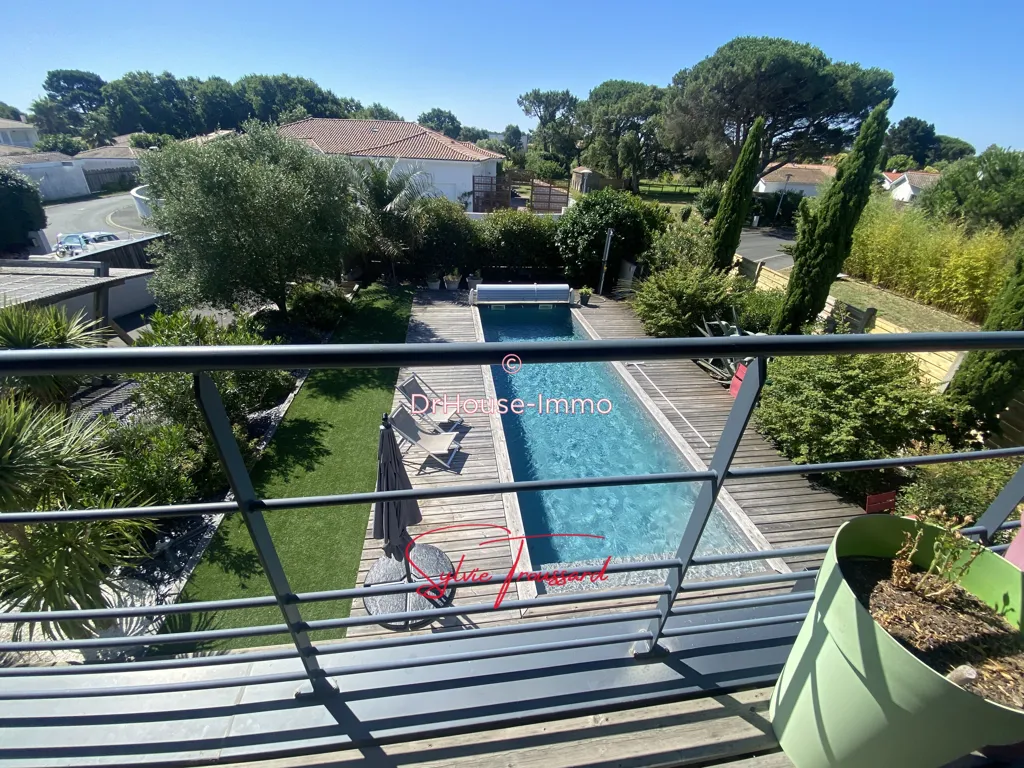 Bassein - Prestigious House with Pool in La Teste-de-Buch