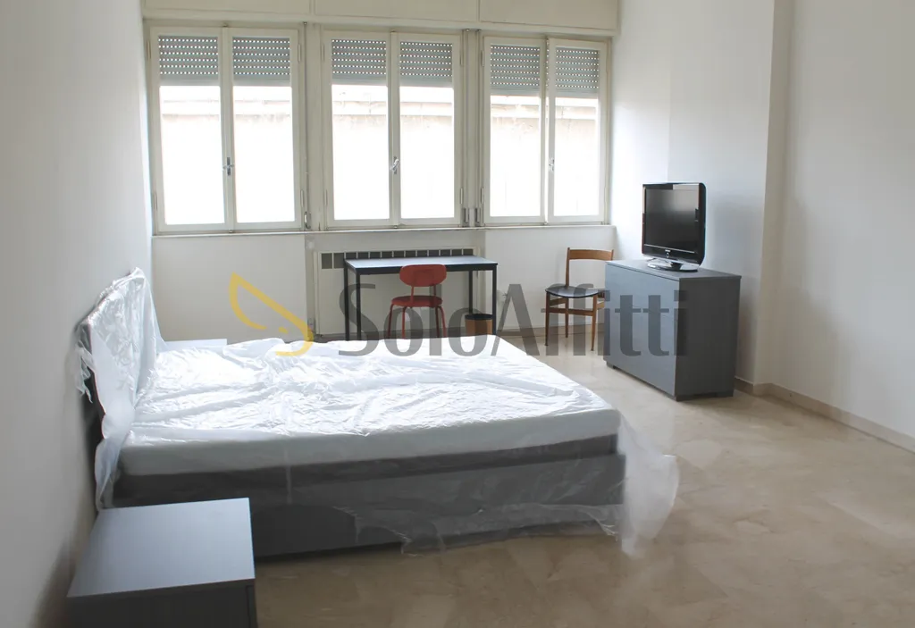 Chambres - Shared Apartment with Modernised Rooms in City Centre