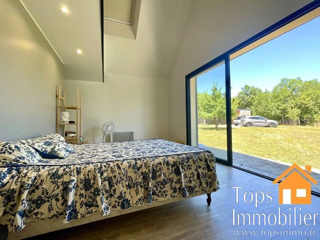 Magamistoad - Architectural House with Pool in Lot Valley