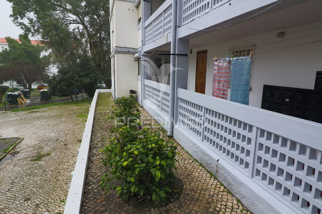 Balcony - T3 Apartment with Garden in Olivais, Lisbon